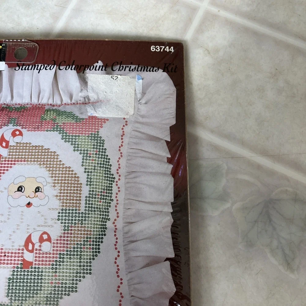 Santa & Toys Pillow‎ Bucilla Kit 63744 Stamped Cloth Colorpoint Sealed